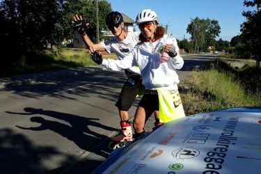 Jeżeli rolki to tylko w kasku!