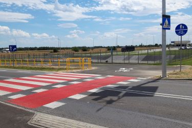  Miłośnikom jednośladów i pieszym oddano do użytkowania nowy ciąg pieszo - rowerowy