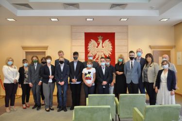 Burmistrz gratulował laureatom konkursu zDolny Ślązak