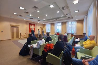 Burmistrz wręczył nagrody laureatom konkursu fotograficznego "Oleśnica - moje miasto"