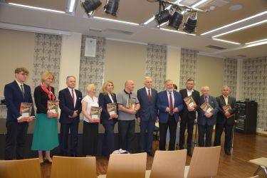Kronika na 75-lecie Cechu Rzemiosł Różnych