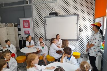 Wakacyjne zajęcia dla dzieci  i młodzieży w Bibliotece