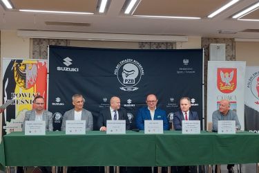 Wielkie, emocjonujące wydarzenie w Oleśnicy – Suzuki Boxing Night! Dziś odbyła się w naszym mieście konferencja prasowa