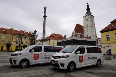 Nowe samochody dla Zespołu Oświaty Samorządowej