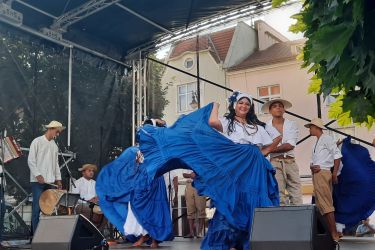 Już w najbliższy piątek na oleśnickim rynku bajeczny festiwal Świat pod Kyczerą