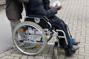 PROGRAM „OPIEKA WYTCHNIENIOWA” DLA JEDNOSTEK SAMORZĄDU TERYTORIALNEGO  – nabór do 25 marca