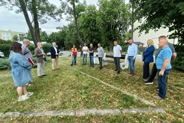 PONAD 10 000 000 NA UL. KOPERNIKA 