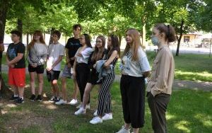 Imienne tabliczki umieszczone przy Dębach Katyńskich (4)