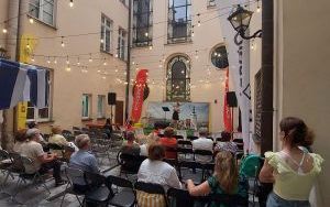 Hania Szkudlarek i DBLA na Wakacyjnym Patio 18 sierpnia 2023 (8)