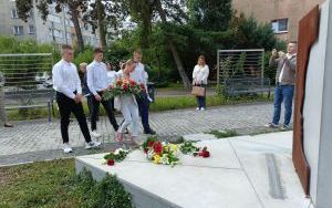 Pomnik prof. Antoniego Cieszyńskiego (7)