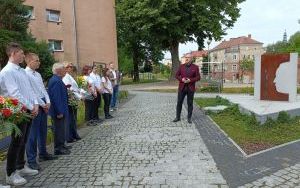Pomnik prof. Antoniego Cieszyńskiego (10)
