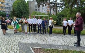 Pomnik prof. Antoniego Cieszyńskiego (9)