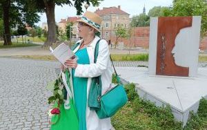 Pomnik prof. Antoniego Cieszyńskiego (1)