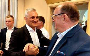 Wotum zaufania i absolutorium dla Burmistrza Oleśnicy (4)