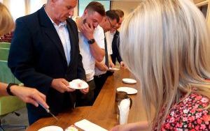 Wotum zaufania i absolutorium dla Burmistrza Oleśnicy (1)