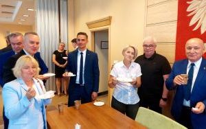 Wotum zaufania i absolutorium dla Burmistrza Oleśnicy (4)