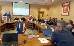 Wotum zaufania i absolutorium (11)