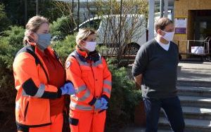 Środki ochrony osobistej od Burmistrza dla walczących z epidemią  (3)