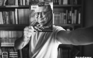 Selfiezksiążką (11)